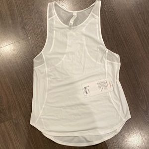 Brand New lululemon sculpt tank II